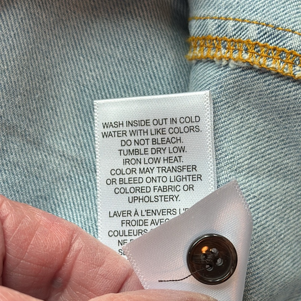 FRAME Button Front Denim Vest- Light Wash - Picture 6 of 7